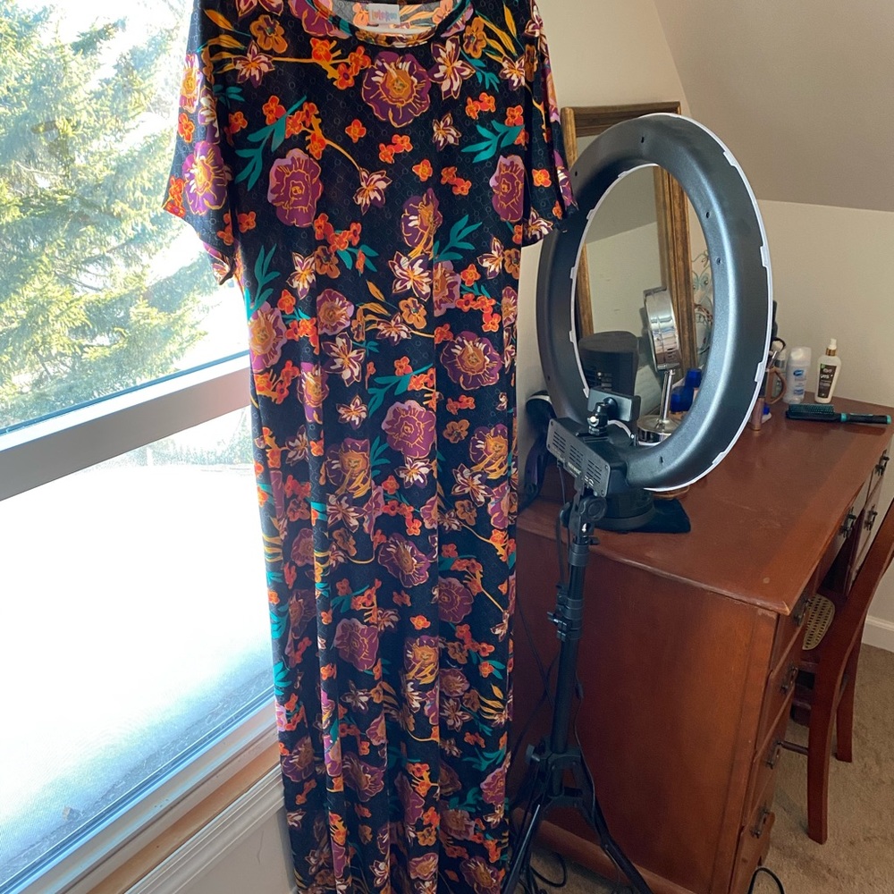 LuLaRoe Maria XL